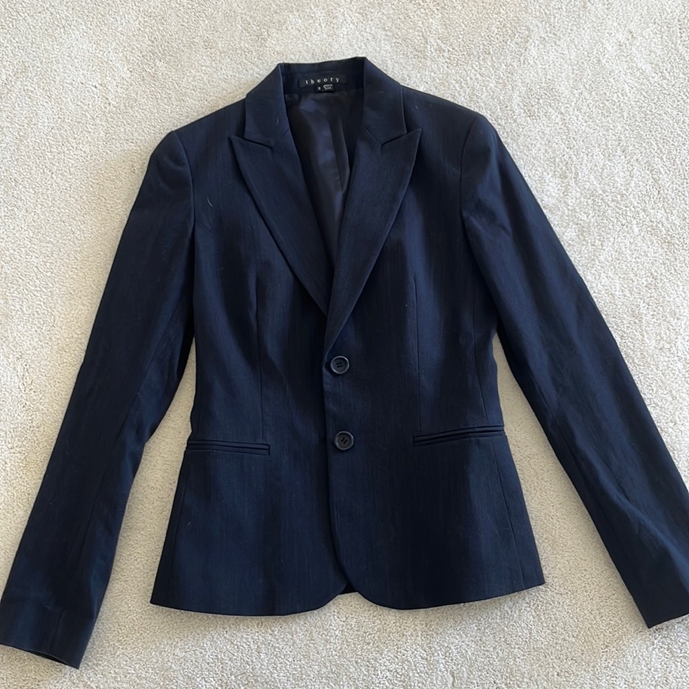 Theory Black Blazer/ size 0 perfect condition